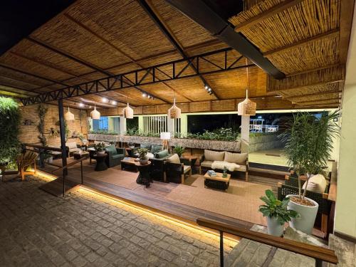 Ruang duduk di HOTEL FAZENDA ROCHEDO
