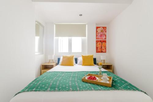Living4malaga Art&Light Attic