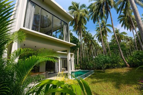 Κήπος έξω από το Four Moons Villa - Elegant 2BR - Private Pool - Hin Kong Beach