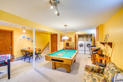 Φωτογραφία από το άλμπουμ του Game Room, Hot Tub! Year-Round Dover Retreat σε West Dover