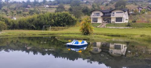 Afbeelding uit fotogalerij van Casa Campestre del Lago in Papagalleros