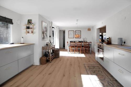 Dapur atau dapur kecil di 11123-Nykobing-Sj-Bregnebjergvej-27