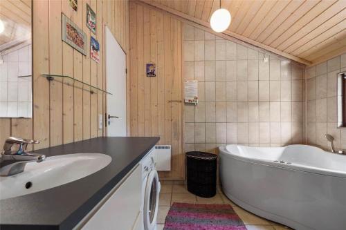 Phòng tắm tại 15502-Farevejle-Lyngbakken-12