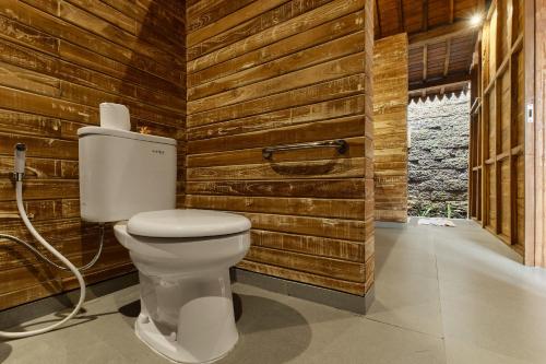 Ένα μπάνιο στο Bali Holiday Ubud