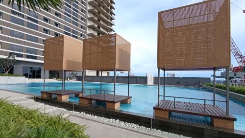 Πισίνα στο ή κοντά στο 2BR Collins 1643 Pool & Free Parking