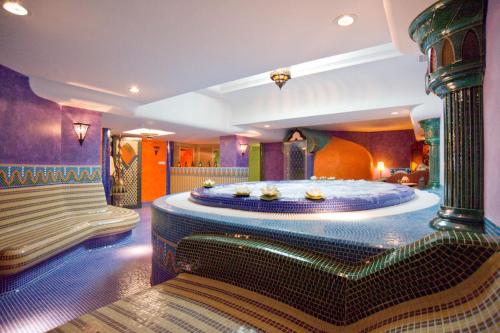 Amira Boutique Hotel Hévíz Wellness & Spa 8380 Hévíz, Dr. Babócsay u. 43 kép - 3