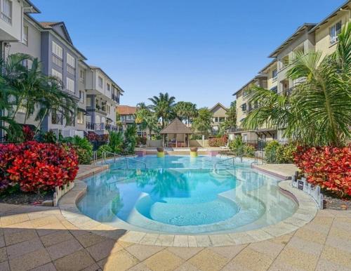 Bazén v ubytování Luxury 2Bed 2bath Poolview apartment with Lift and 4pools nebo v jeho okolí