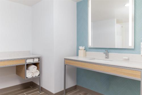 Ванная комната в Hilton Garden Inn Hanover Arundel Mills, MD