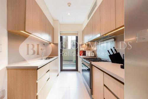 Fotografie z fotogalerie ubytování Bloomfileds 2BR Luxurious Villa Eagle Hills v destinaci Fudžajra