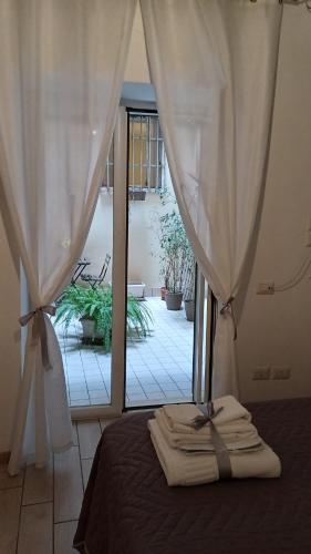 Duomo 242 - EcoRooms & Apartment