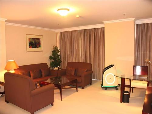 Posezení v ubytování Beijing Jinjiang Fuyuan Hotel
