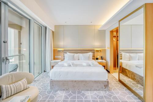 PVH - Burj Khalifa View Studio - Emaar Residence Fashion Avenue