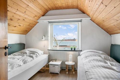 Ένα ή περισσότερα κρεβάτια σε δωμάτιο στο 725-Thyboron-Vesterhavsgade-111