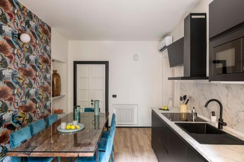 Heritage Four Suites