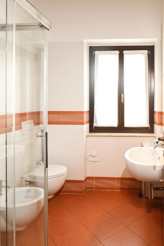 Bilik mandi di Moretti Village - SOPHIE ROOMS COUNTRY HOUSE