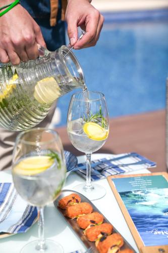 Boissons dans l'établissement Hotel Menorca Binibeca - Adults Recommended - by Pierre & Vacances Premium