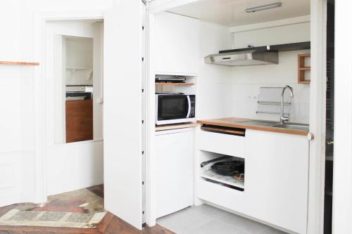 Nice studio with Wifi near Montparnasse