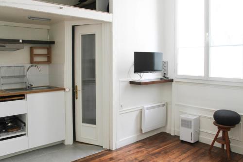 Nice studio with Wifi near Montparnasse