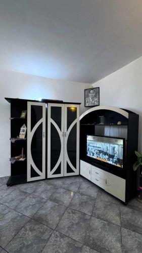 Φωτογραφία από το άλμπουμ του Maison chaleureuse et fonctionnelle σε Al Ḩaddādah