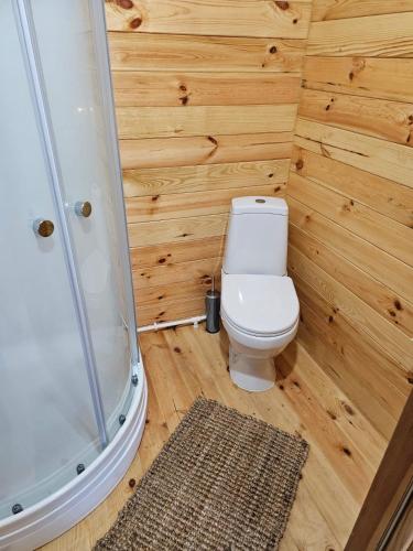 Kamar mandi di Эко Парк