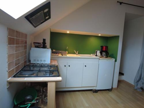 Studio spacieux équipé à proximité de la Loire