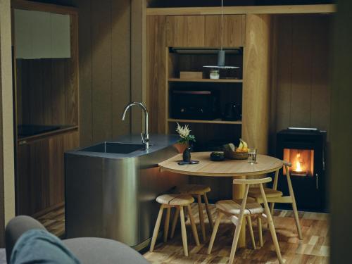 Dapur atau dapur kecil di SANU 2nd Home Minami-Alps 1st