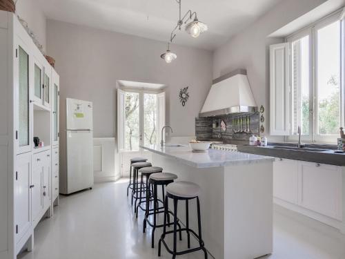 Dapur atau dapur kecil di Holiday home in Toscana with pool