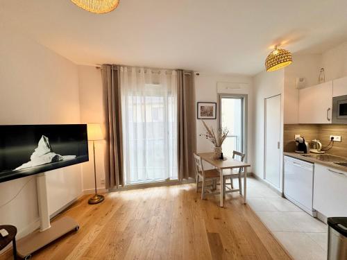 Η κουζίνα ή μικρή κουζίνα στο Le Studio Mail, Centre de Rennes