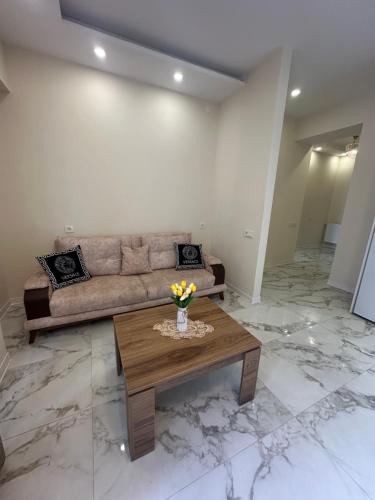 Χώρος καθιστικού στο Cozy Apartment near Metro Sarajishvili