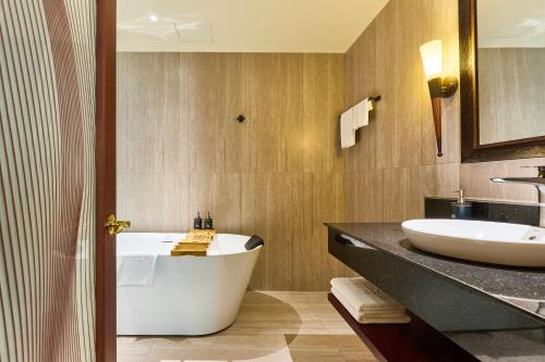 Koupelna v ubytování Kin Hotel Thi Sach