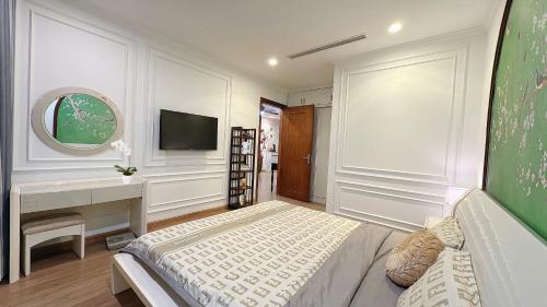 Μια τηλεόραση ή/και κέντρο ψυχαγωγίας στο Dani Apartment - Vinhomes Times City - Hà Nội