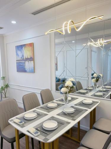 Φωτογραφία από το άλμπουμ του Dani Apartment - Vinhomes Times City - Hà Nội στο Ανόι