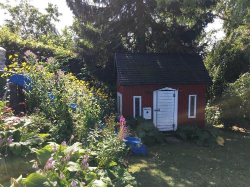 Taman di luar 13317-Asnaes-Mollestraedet-4