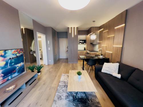 Karzo Property LU 205 Free Garage