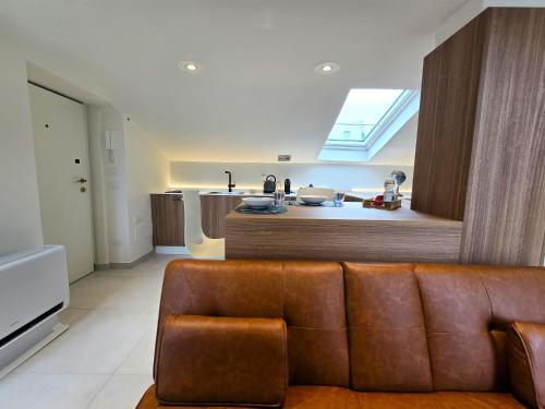 YR Apartments - Argonne - 3 Min Walk to Duomo Bus