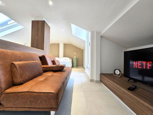 YR Apartments - Argonne - 3 Min Walk to Duomo Bus