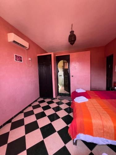 Una cama o camas en una habitación de Maison d´hôtes Amazir