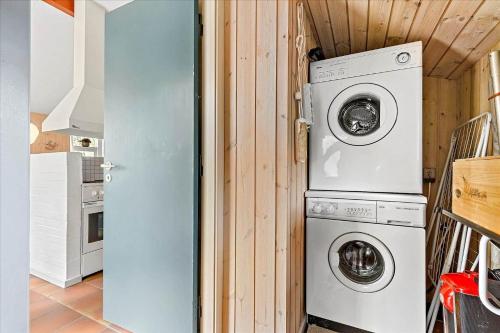 Η κουζίνα ή μικρή κουζίνα στο 8530-Grenaa-Agnetevej-2