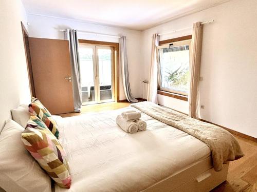 5 Rooms Party Villa, 10 mins to Beach