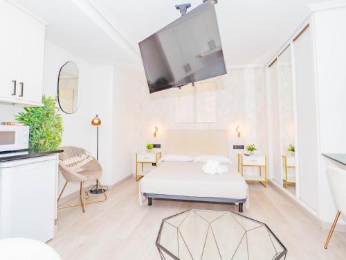 YBH Alfonso XIII, 12