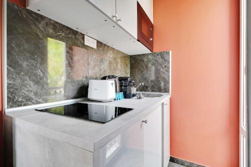 Authentic Studio - 2P - Canal Saint-Martin