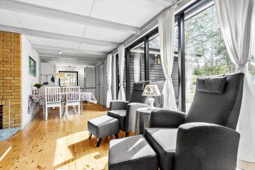Χώρος καθιστικού στο 84100-Ebeltoft-Magevej-4