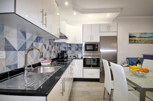 Modern apartment in complex with pool in Costa Adeje