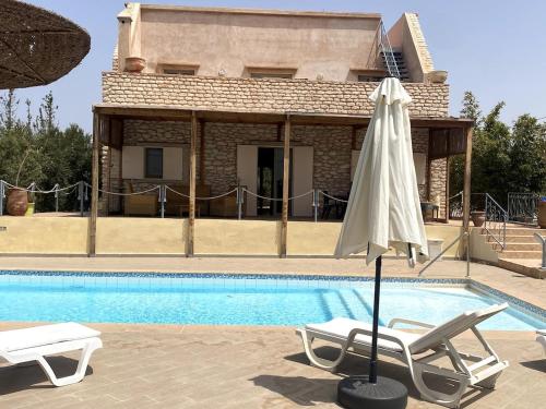 La alberca dentro o cerca de Dar Chams-Villa Essaouira 3 chambres