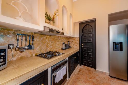 Kuchyň nebo kuchyňský kout v ubytování Residence Dar Lamia Marrakech