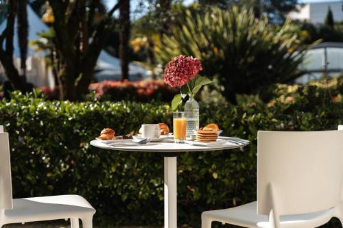 Đồ ăn tại/gần khách sạn