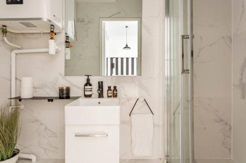 Bany a Reva Suites