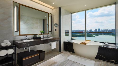 Foto dalla galleria di InterContinental Hefei by IHG a Hefei