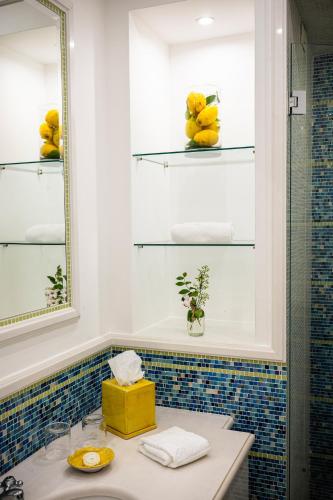 Un baño de Buca Di Bacco