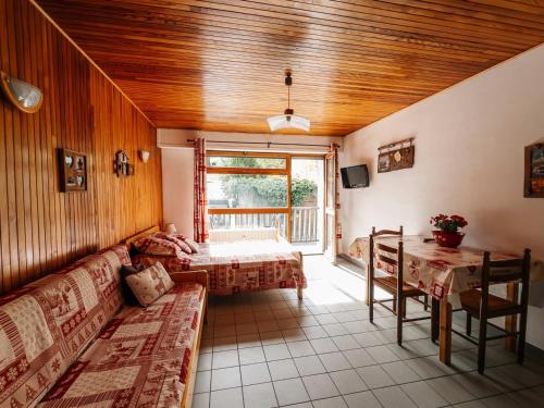 Studio 2 pers. Sud avec balcon à Valloire - FR-1-263-53